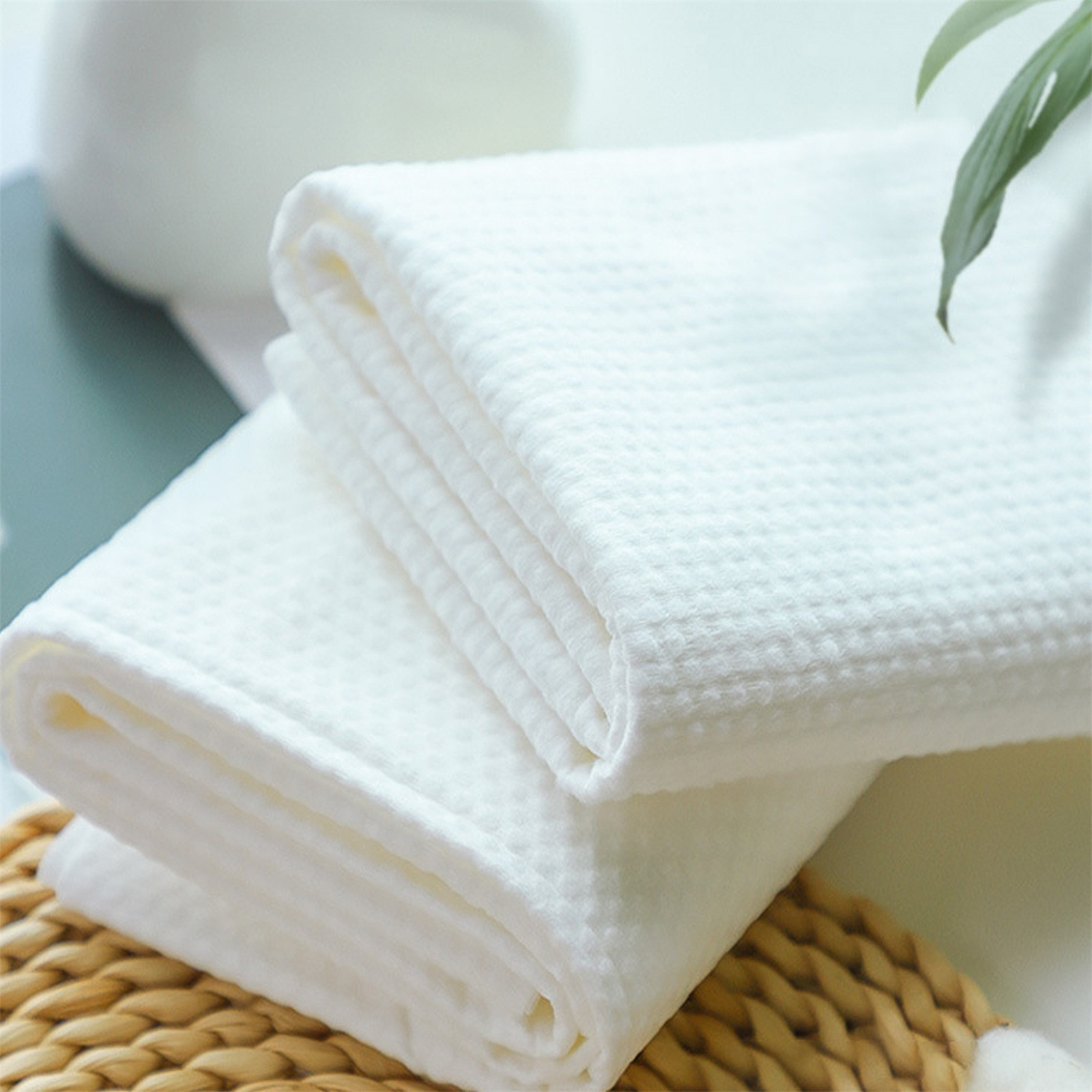 Outdoor Camping Showers - Disposable Thick Bath Towels Hotel Bathroom